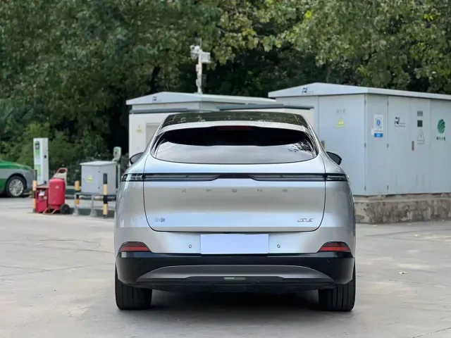 Xpeng G6 — Фото автомобиля 8