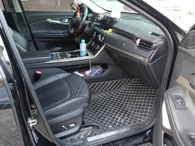 Exeed Exeed Lingyun 2021 290T 2WD Star Glory Edition — Фото автомобиля 8