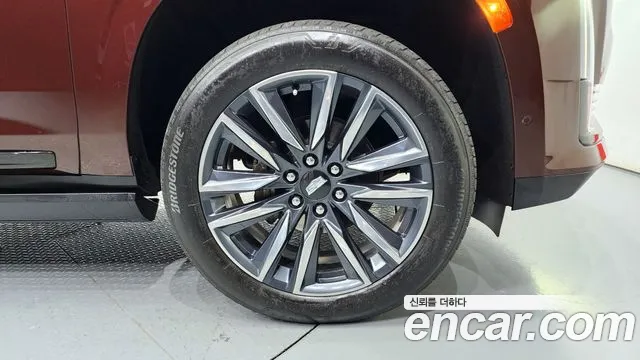 Cadillac Escalade Escalade 5 поколение — Фото автомобиля 5