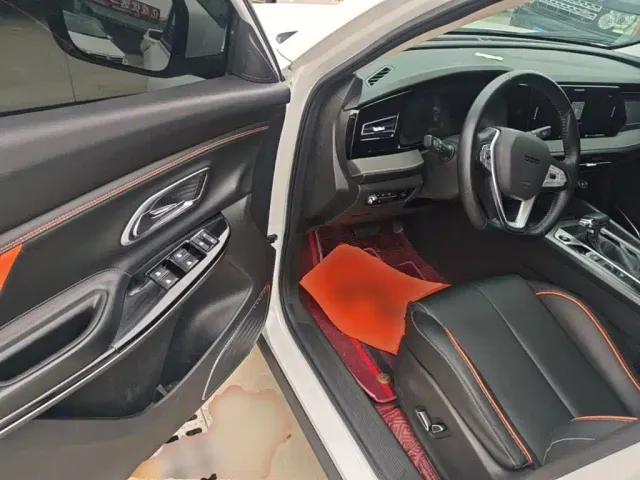 Changan X7 Plus — Фото автомобиля 15