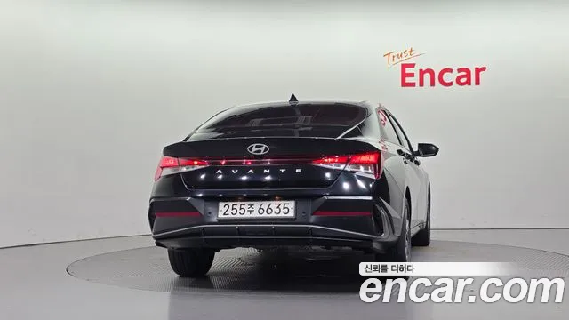 Hyundai AVANTE Новый Avante (CN7) — Фото автомобиля 4