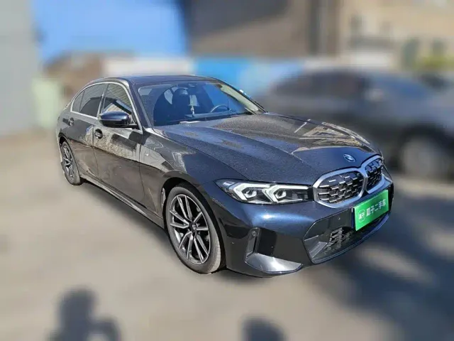 BMW 3 Series — Фото автомобиля 3
