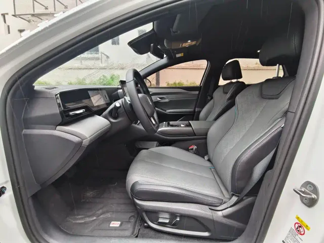 BYD Qin L — Фото автомобиля 7