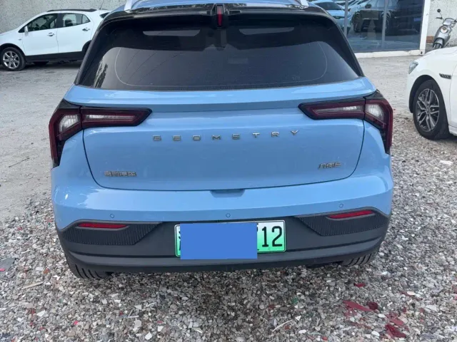 Geely Geometry E Firefly — Фото автомобиля 2