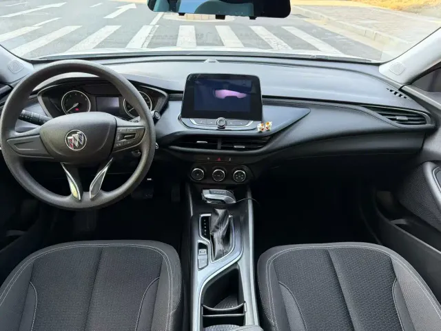 Buick Verano — Фото автомобиля 5