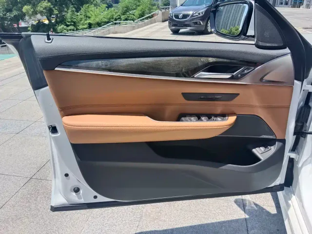 BMW 6 Series Gran Turismo — Фото автомобиля 14