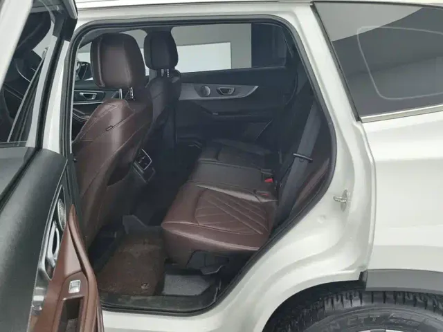 Chery Tiggo 8 PRO — Фото автомобиля 11