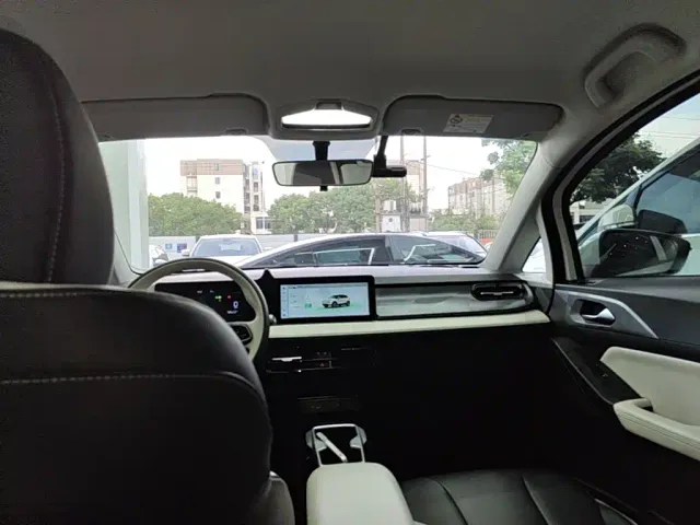 Geely Geometry E Firefly — Фото автомобиля 17