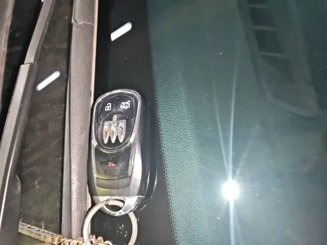 Buick Regal — Фото автомобиля 8