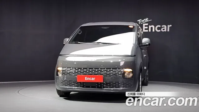 Hyundai Staria — Фото автомобиля 3