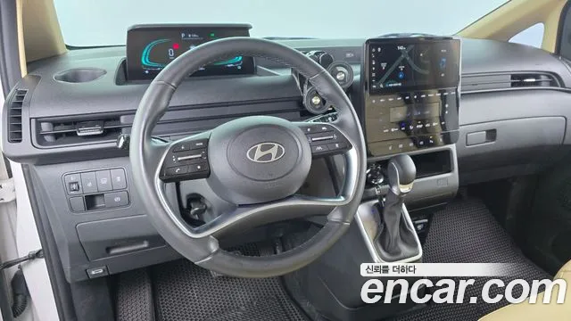 Hyundai Staria — Фото автомобиля 13