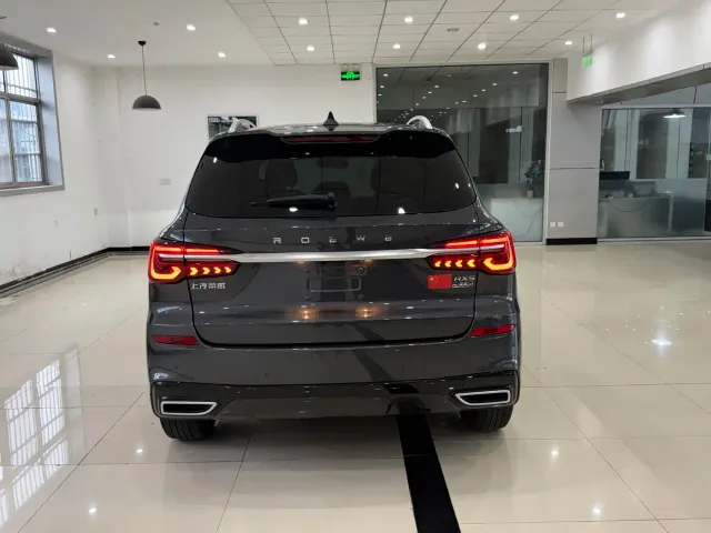 Roewe RX5 — Фото автомобиля 5