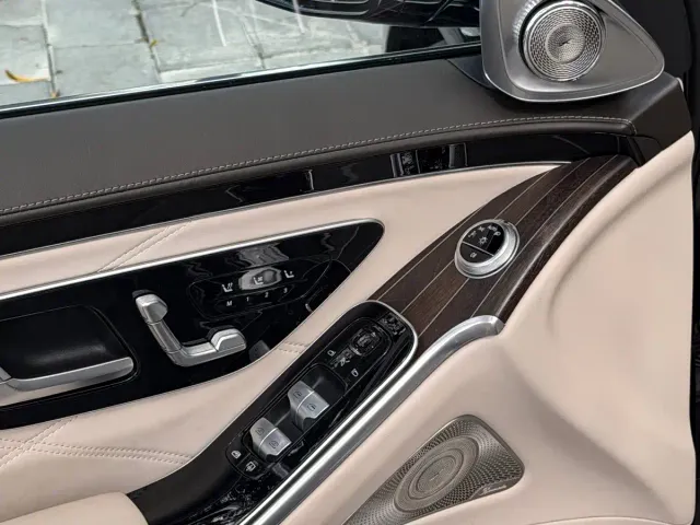Mercedes-Benz Maybach S-Class — Фото автомобиля 10
