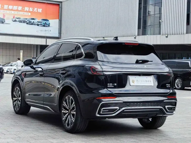 Hongqi HS5 — Фото автомобиля 5