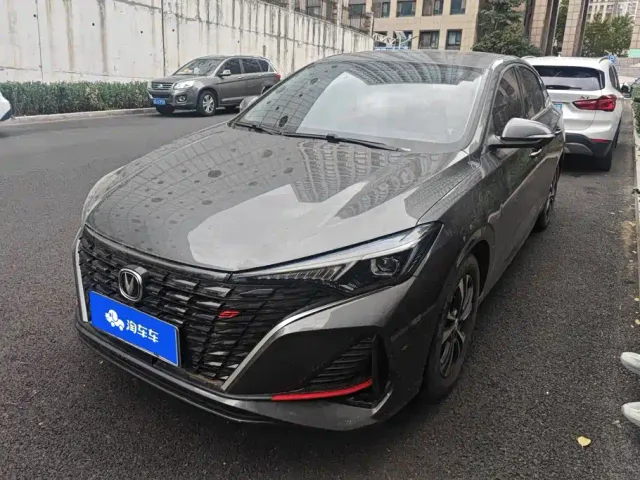Фотография автомобиля — Changan Eado
