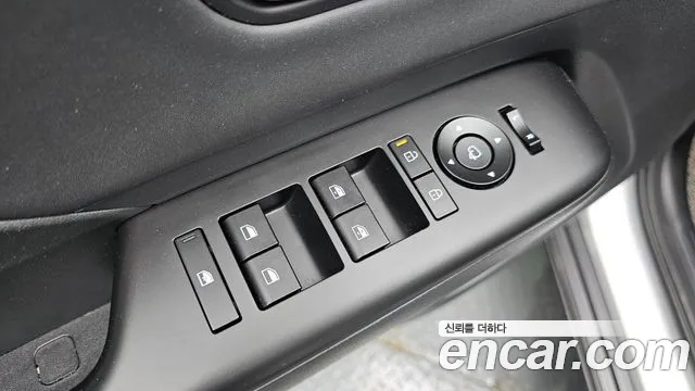 Hyundai Kona Kona (SX2) Бензин 1.6 турбо 2WD — Фото автомобиля 13