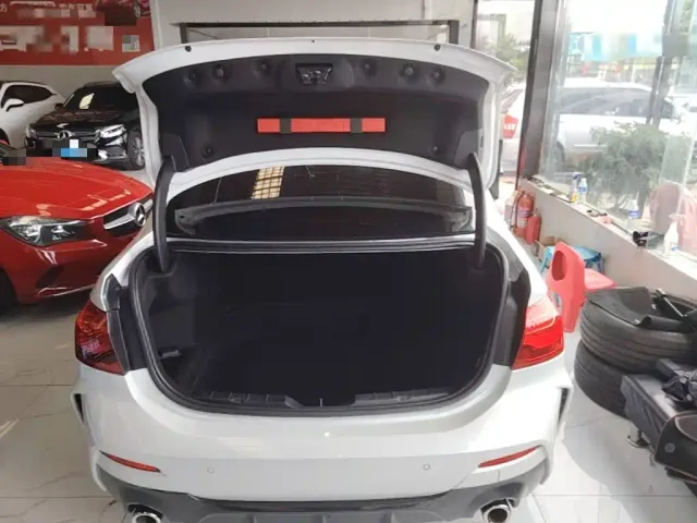 BMW 1 Series — Фото автомобиля 17