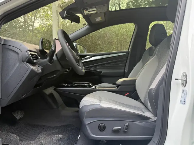 Volkswagen ID.4 CROZZ 2025 Pure Enjoyment Edition — Фото автомобиля 4