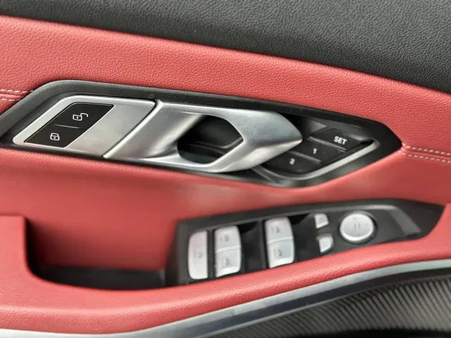 BMW 3 Series — Фото автомобиля 11