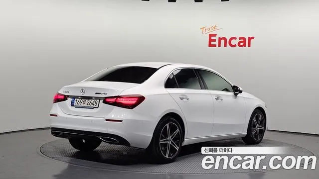 Mercedes-Benz A-Class — Фото автомобиля 2