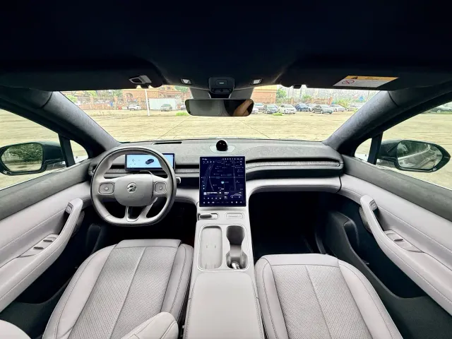 Nio EC6 — Фото автомобиля 8