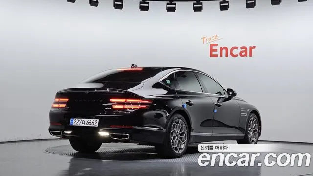 Genesis G80 RG3 — Фото автомобиля 2