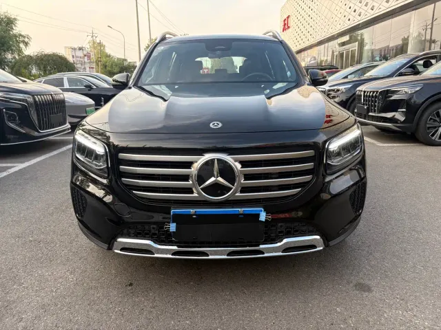 Mercedes-Benz GLB-Class — Фото автомобиля 2