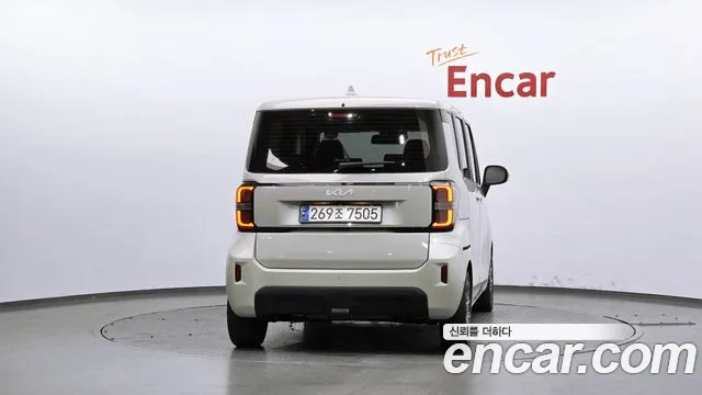 Kia RAY Новый Kia Ray Signature — Фото автомобиля 4