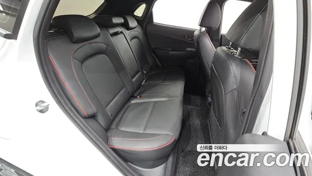 Hyundai Kona New — Фото автомобиля 17