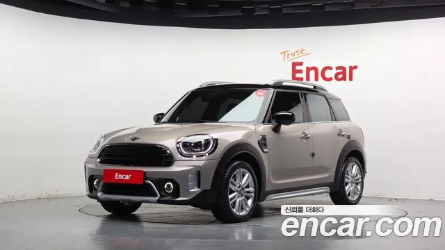 Фотография автомобиля — MINI Countryman
