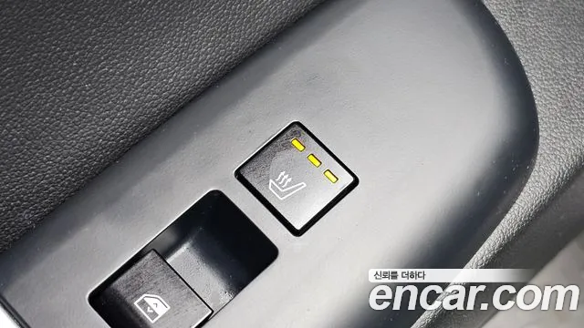 Hyundai Grandeur GN7 — Фото автомобиля 30