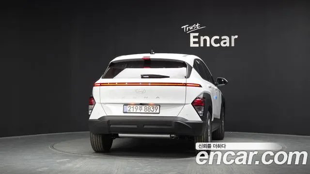 Hyundai Kona SX2 — Фото автомобиля 4
