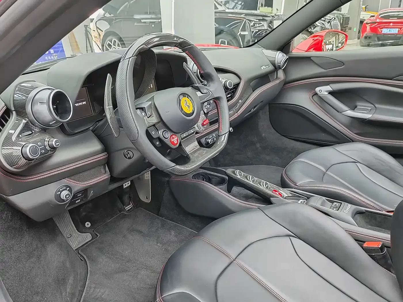 Ferrari Ferrari F8 2020 Spider 3.9T V8 — Фото автомобиля 22