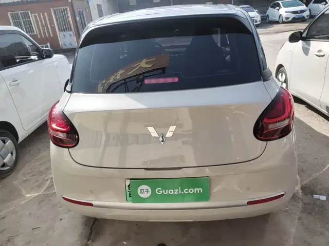 Wuling Bingo — Фото автомобиля 5