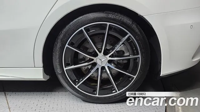 Mercedes-Benz A-Class W177 — Фото автомобиля 6
