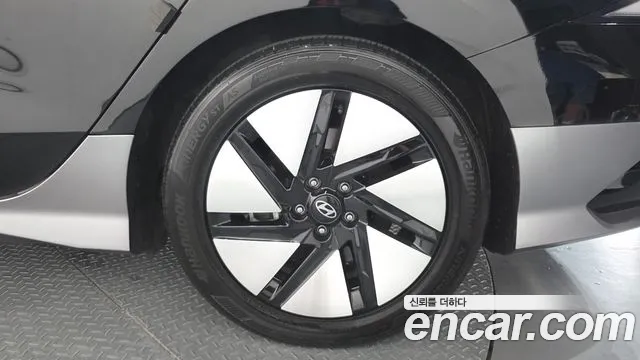 Hyundai Ioniq6 — Фото автомобиля 20