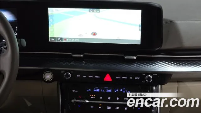 Kia Canival Carnival 4 поколение Бензин 7 мест Hi-Limousine — Фото автомобиля 11