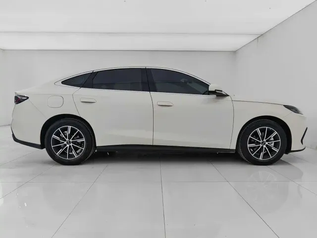 BYD Seal 06 — Фото автомобиля 19