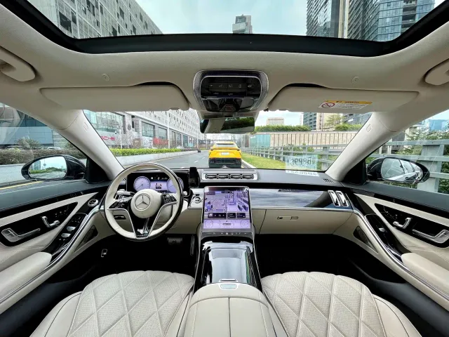 Mercedes-Benz Maybach S-Class — Фото автомобиля 11