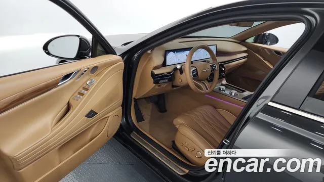 Genesis G80 Бензин 3.5 турбо AWD — Фото автомобиля 10