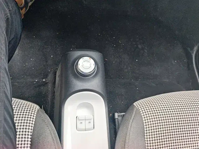 Wuling Hongguang Mini EV — Фото автомобиля 16
