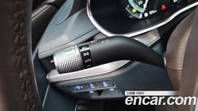 Genesis G80 Бензин 2.5 турбо 2WD — Фото автомобиля 29