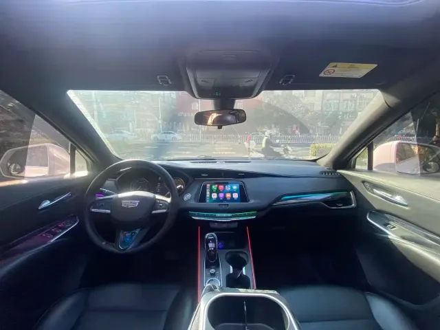 Cadillac XT4 — Фото автомобиля 13