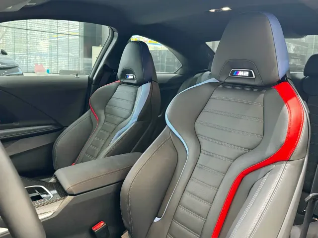 BMW M2 — Фото автомобиля 11