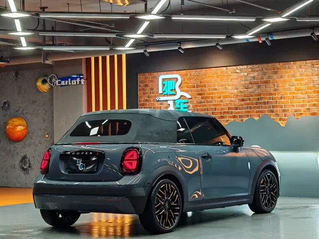 MINI Hatch — Фото автомобиля 15