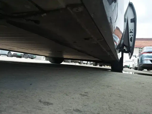 Li Auto MEGA — Фото автомобиля 21