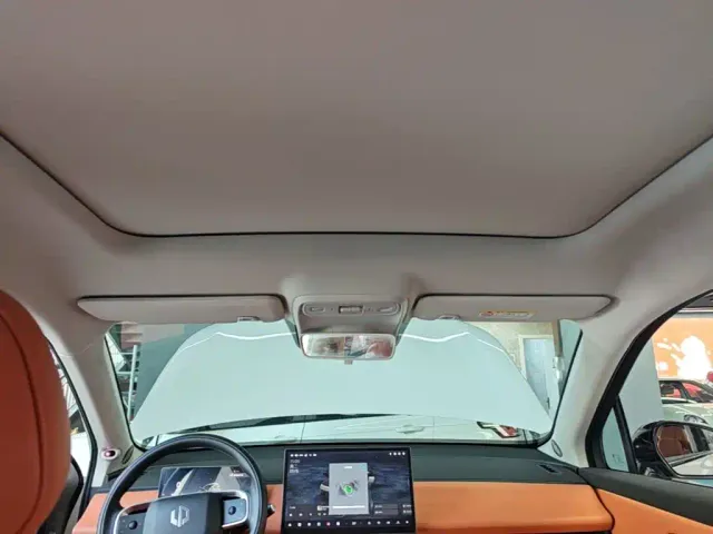 Leapmotor C10 — Фото автомобиля 17