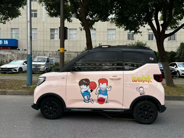 Wuling Hongguang Mini EV — Фото автомобиля 3