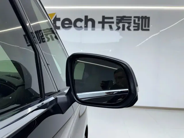 Toyota Alphard — Фото автомобиля 15