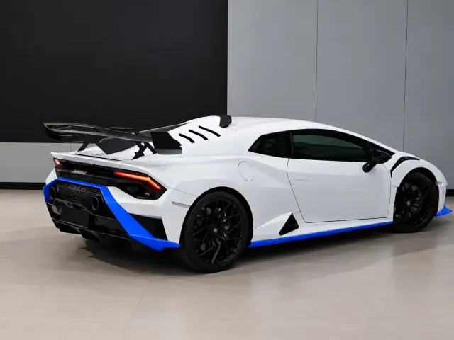 Lamborghini Huracán 2021 Huracán STO — Фото автомобиля 6